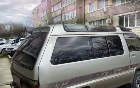 Toyota MasterAce Surf, 1990 год, 300 000 рублей, 3 фотография