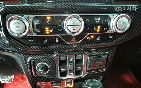 Jeep Wrangler, 2021 год, 5 216 000 рублей, 12 фотография