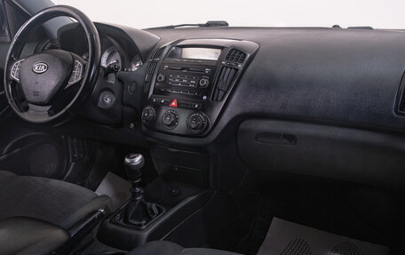 KIA cee'd I рестайлинг, 2008 год, 639 000 рублей, 17 фотография