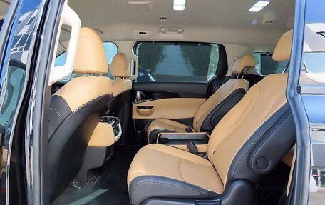 KIA Carnival, 2022 год, 2 642 000 рублей, 7 фотография