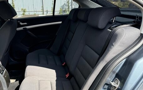 Skoda Octavia, 2005 год, 550 000 рублей, 13 фотография