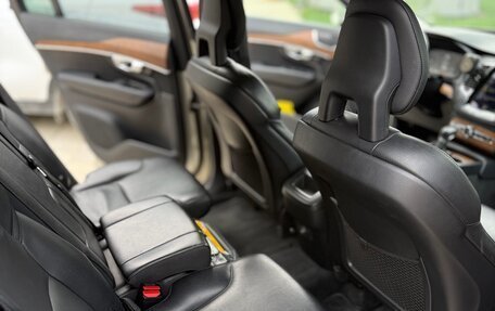 Volvo XC90 II рестайлинг, 2017 год, 3 900 000 рублей, 11 фотография