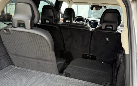 Volvo XC90 II рестайлинг, 2017 год, 3 900 000 рублей, 13 фотография