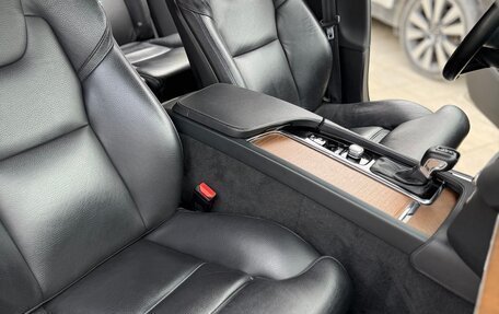 Volvo XC90 II рестайлинг, 2017 год, 3 900 000 рублей, 7 фотография