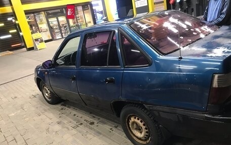 Daewoo Nexia I рестайлинг, 1999 год, 60 000 рублей, 6 фотография