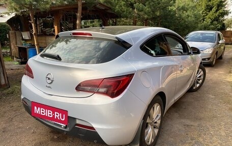 Opel Astra J, 2012 год, 700 000 рублей, 3 фотография