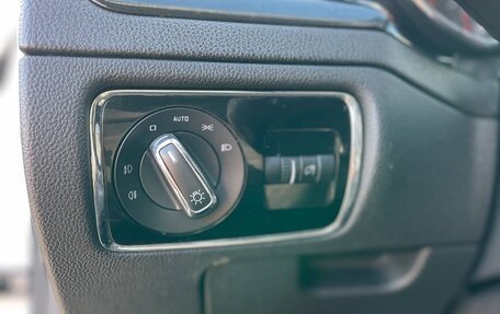 Skoda Superb III рестайлинг, 2013 год, 1 240 000 рублей, 12 фотография