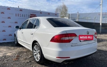 Skoda Superb III рестайлинг, 2013 год, 1 240 000 рублей, 6 фотография