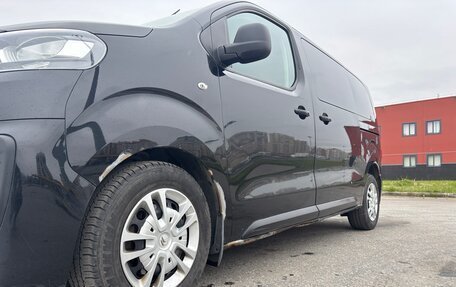 Citroen SpaceTourer I, 2018 год, 2 500 000 рублей, 15 фотография