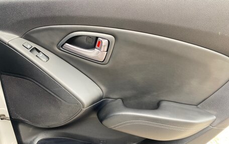 Hyundai ix35 I рестайлинг, 2014 год, 1 350 000 рублей, 25 фотография