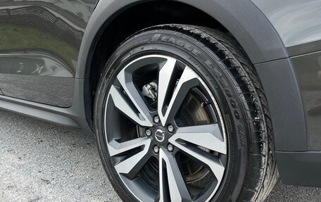 Volvo V60 Cross Country II, 2020 год, 3 250 000 рублей, 13 фотография