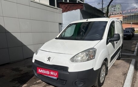 Peugeot Partner II рестайлинг 2, 2013 год, 700 000 рублей, 8 фотография