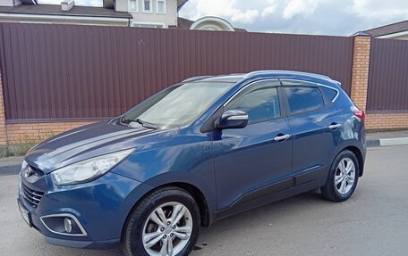 Hyundai ix35 I рестайлинг, 2010 год, 1 090 000 рублей, 4 фотография