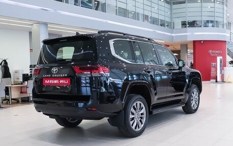 Toyota Land Cruiser, 2024 год, 12 200 000 рублей, 6 фотография