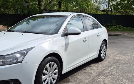 Chevrolet Cruze II, 2012 год, 650 000 рублей, 3 фотография