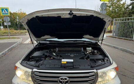 Toyota Land Cruiser 200, 2012 год, 4 150 000 рублей, 10 фотография