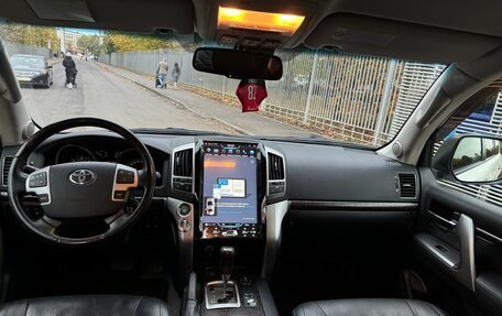Toyota Land Cruiser 200, 2012 год, 4 150 000 рублей, 21 фотография