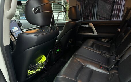 Toyota Land Cruiser 200, 2012 год, 4 150 000 рублей, 19 фотография