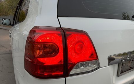 Toyota Land Cruiser 200, 2012 год, 4 150 000 рублей, 14 фотография
