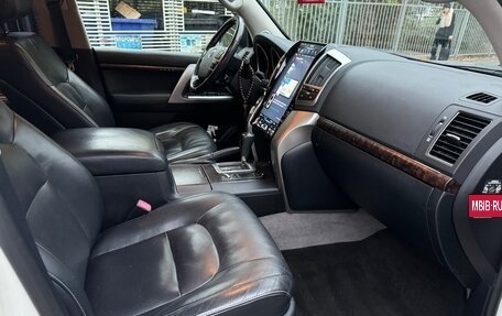 Toyota Land Cruiser 200, 2012 год, 4 150 000 рублей, 26 фотография
