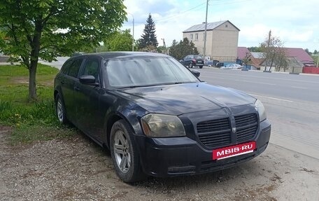 Dodge Magnum, 2004 год, 530 000 рублей, 2 фотография