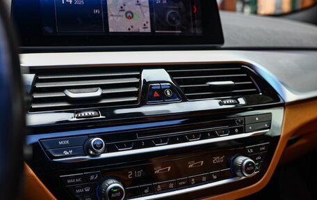 BMW 5 серия, 2018 год, 2 550 000 рублей, 22 фотография