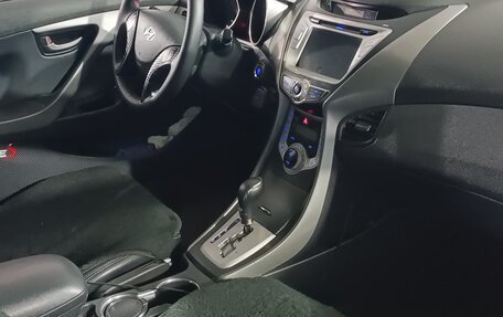 Hyundai Avante, 2011 год, 1 050 000 рублей, 9 фотография