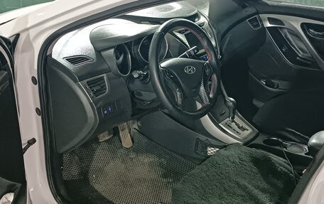 Hyundai Avante, 2011 год, 1 050 000 рублей, 10 фотография