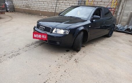 Audi A4, 2004 год, 520 000 рублей, 2 фотография