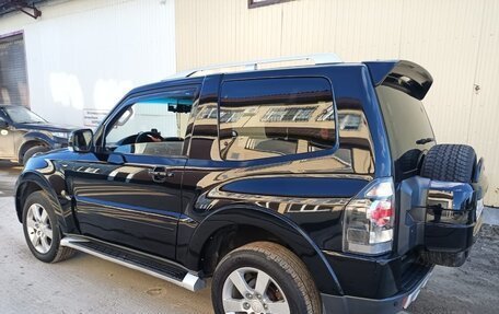 Mitsubishi Pajero IV, 2008 год, 1 775 000 рублей, 3 фотография