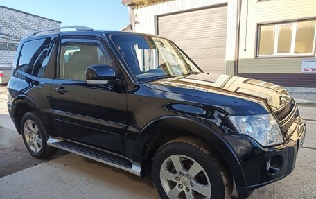 Mitsubishi Pajero IV, 2008 год, 1 775 000 рублей, 7 фотография
