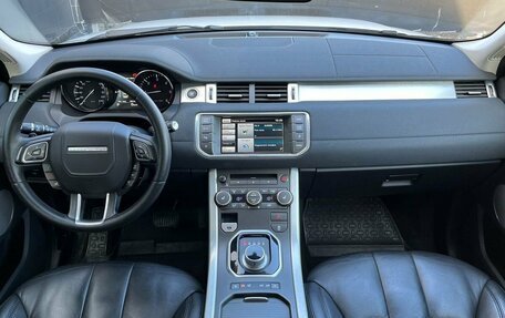 Land Rover Range Rover Evoque I, 2015 год, 2 330 000 рублей, 30 фотография