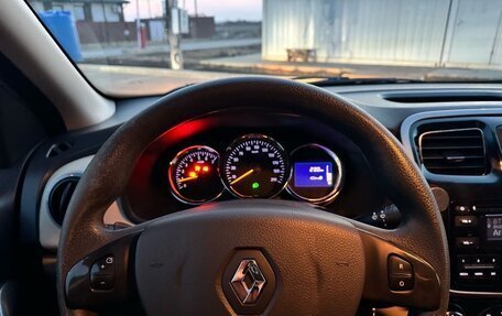 Renault Logan II, 2014 год, 600 000 рублей, 12 фотография