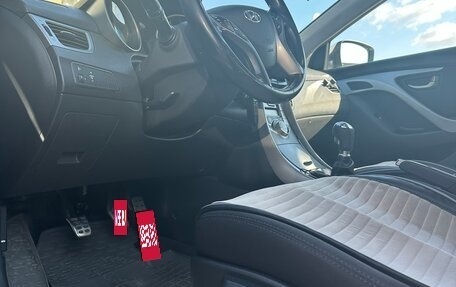 Hyundai Elantra V, 2013 год, 1 550 000 рублей, 9 фотография