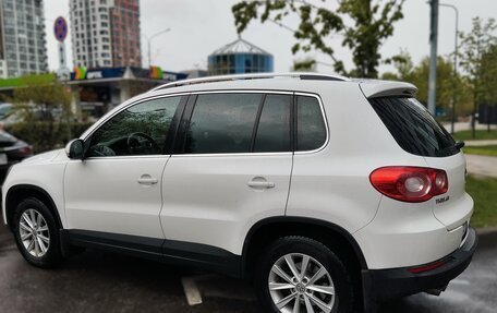 Volkswagen Tiguan I, 2011 год, 1 400 000 рублей, 2 фотография