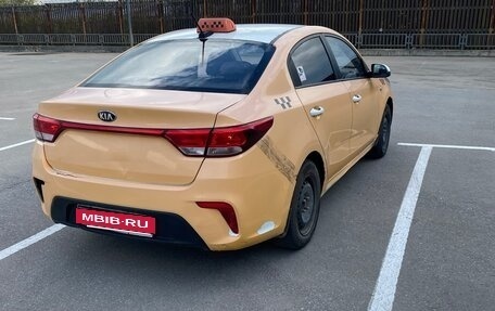 KIA Rio IV, 2017 год, 500 000 рублей, 2 фотография