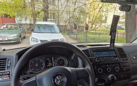 Volkswagen Transporter T5 рестайлинг, 2011 год, 2 000 000 рублей, 9 фотография