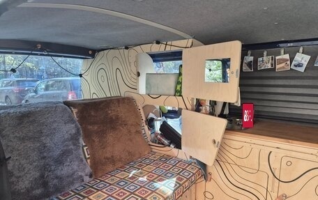 Volkswagen Transporter T5 рестайлинг, 2011 год, 2 000 000 рублей, 19 фотография