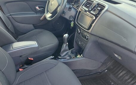 Renault Sandero I, 2014 год, 910 000 рублей, 8 фотография