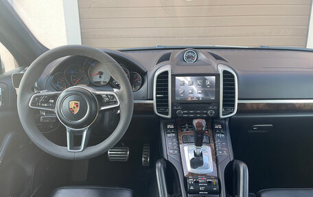 Porsche Cayenne III, 2016 год, 5 200 000 рублей, 10 фотография