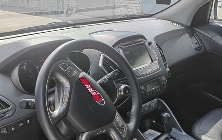 Hyundai ix35 I рестайлинг, 2014 год, 1 300 000 рублей, 11 фотография