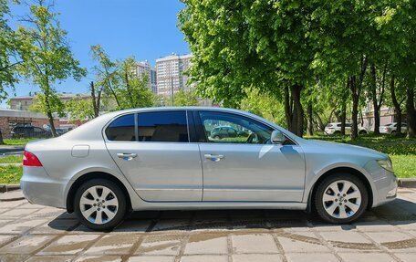 Skoda Superb III рестайлинг, 2012 год, 1 545 000 рублей, 3 фотография