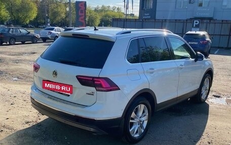 Volkswagen Tiguan II, 2017 год, 1 450 000 рублей, 4 фотография