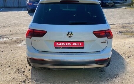 Volkswagen Tiguan II, 2017 год, 1 450 000 рублей, 6 фотография