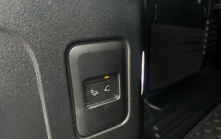 Land Rover Defender II, 2021 год, 4 399 000 рублей, 16 фотография
