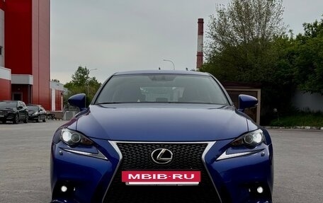 Lexus IS III, 2013 год, 2 890 000 рублей, 19 фотография