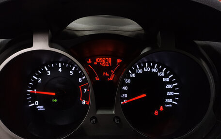 Nissan Juke II, 2012 год, 1 049 000 рублей, 13 фотография