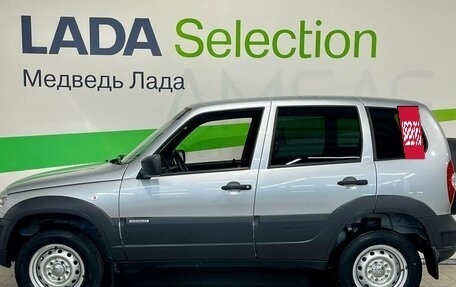 Chevrolet Niva I рестайлинг, 2018 год, 797 000 рублей, 8 фотография