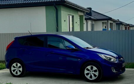 Hyundai Solaris II рестайлинг, 2012 год, 780 000 рублей, 2 фотография