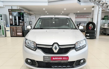 Renault Sandero II рестайлинг, 2017 год, 1 050 000 рублей, 2 фотография